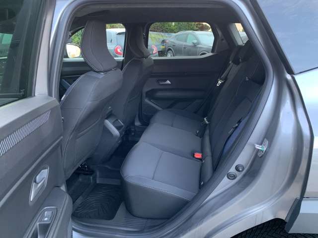 Fahrzeugbild eines Dacia Duster