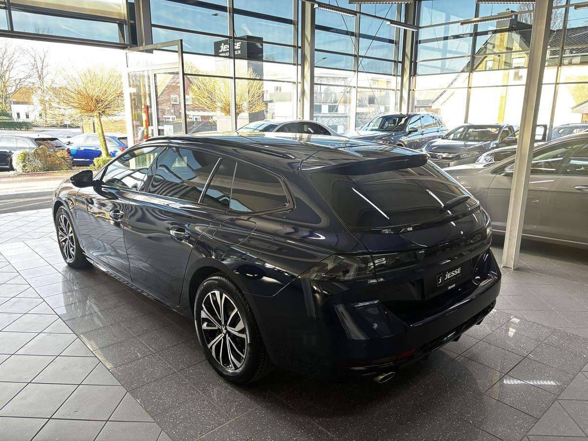 Fahrzeugbild eines Peugeot 508