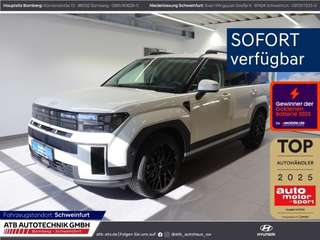 Schräge Frontansicht auf einen Hyundai Santa Fe , freigestellt