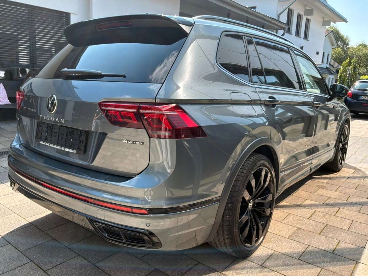 Fahrzeugbild eines Volkswagen Tiguan Allspace