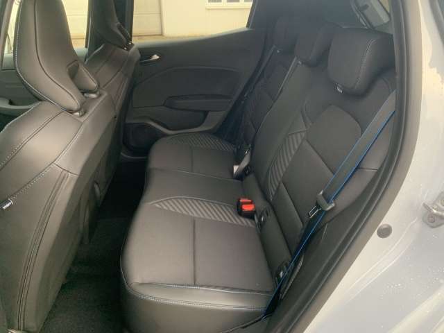 Fahrzeugbild eines Renault Clio