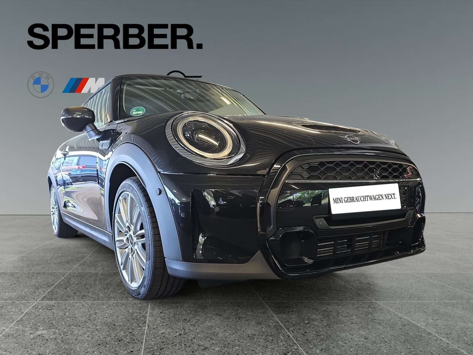 Fahrzeugbild eines MINI COOPER