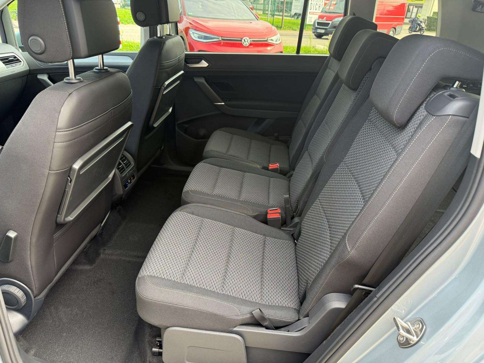 Fahrzeugbild eines Volkswagen Touran