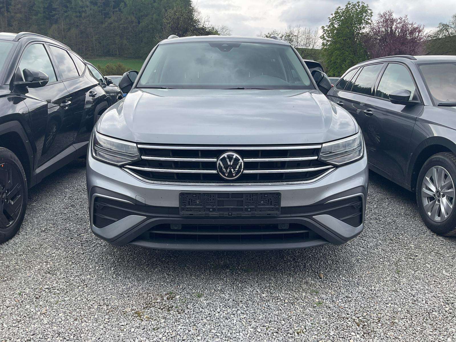 Fahrzeugbild eines Volkswagen Tiguan Allspace