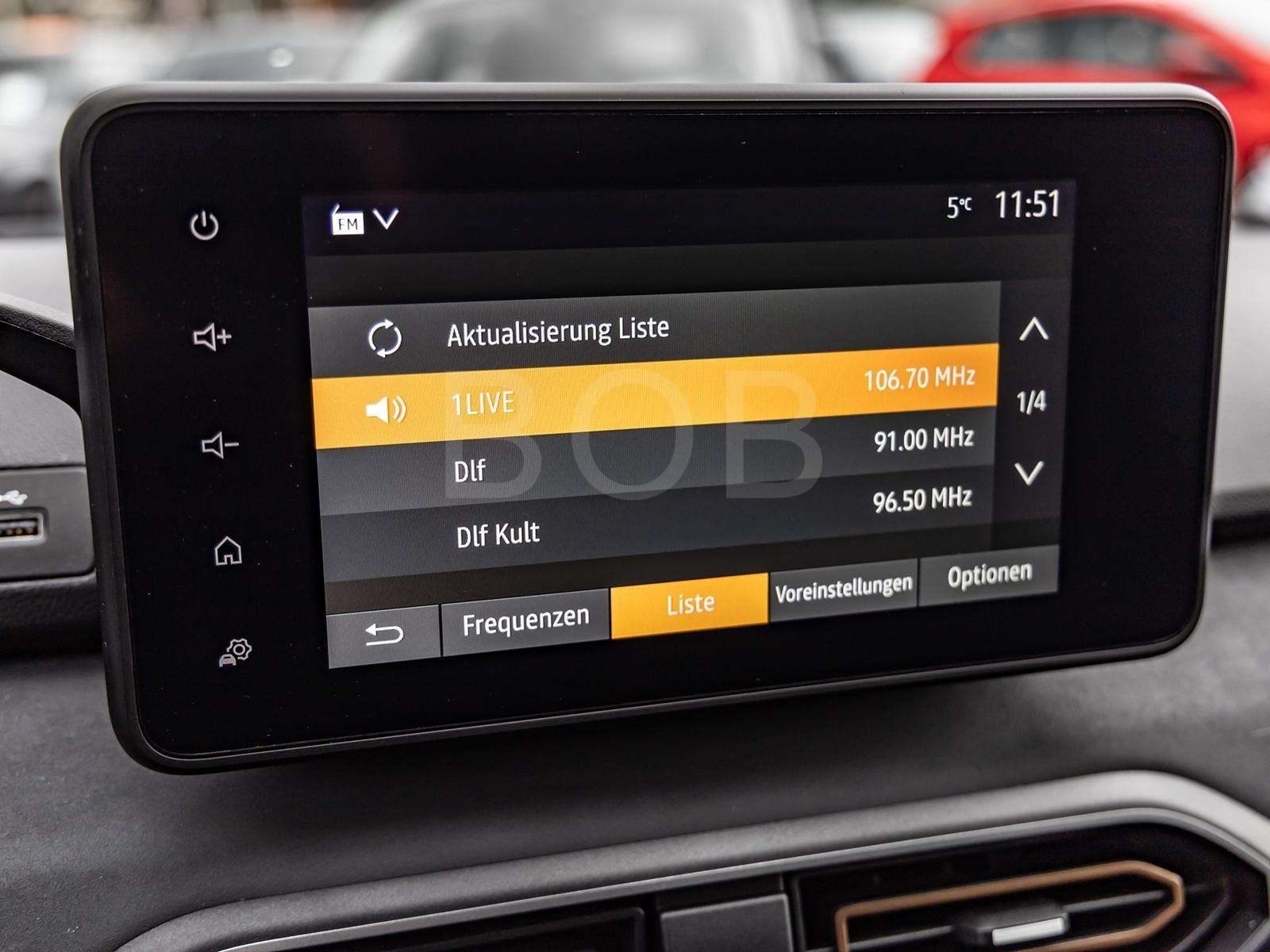 Fahrzeugbild eines Dacia Jogger