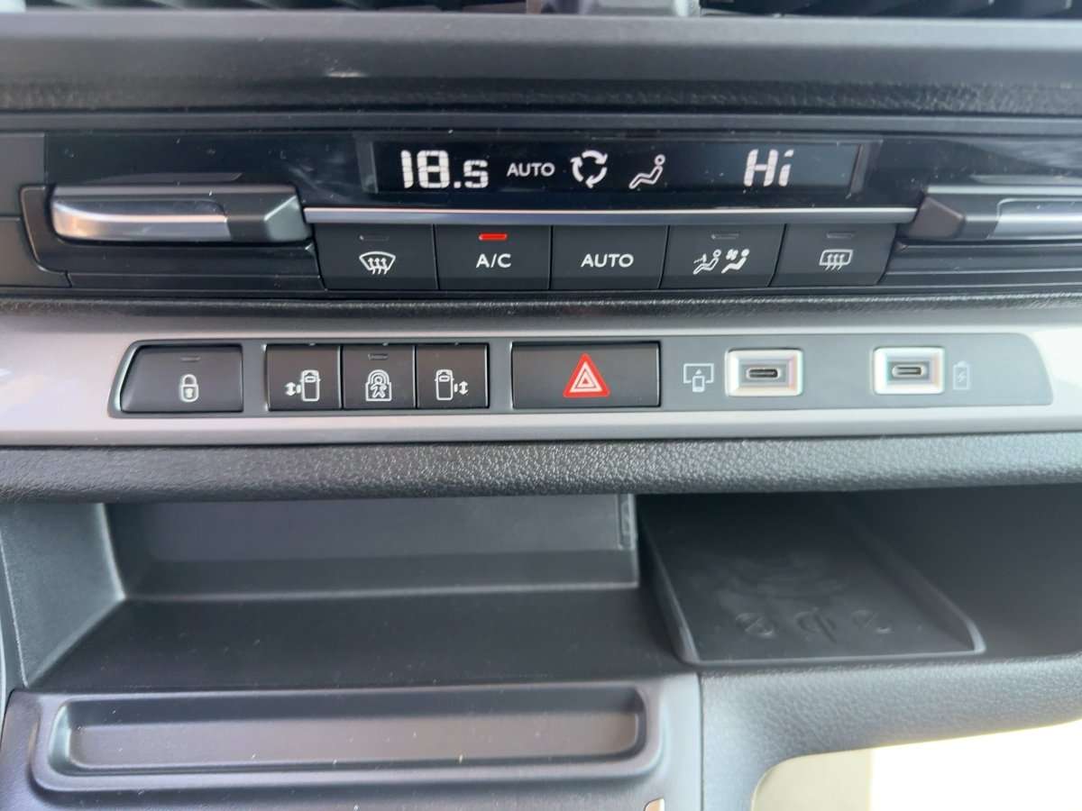 Fahrzeugbild eines Opel Zafira