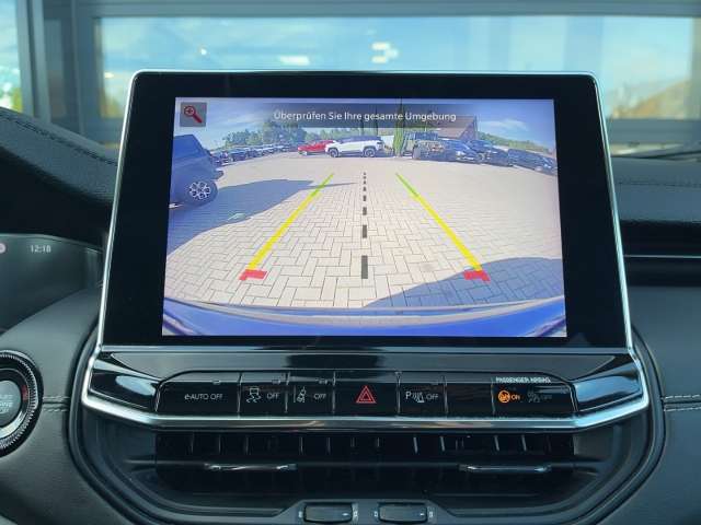 Fahrzeugbild eines Jeep Compass