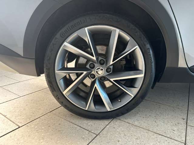 Fahrzeugbild eines Skoda Superb