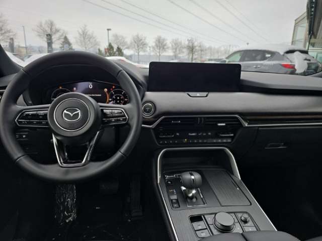 Fahrzeugbild eines Mazda CX-60