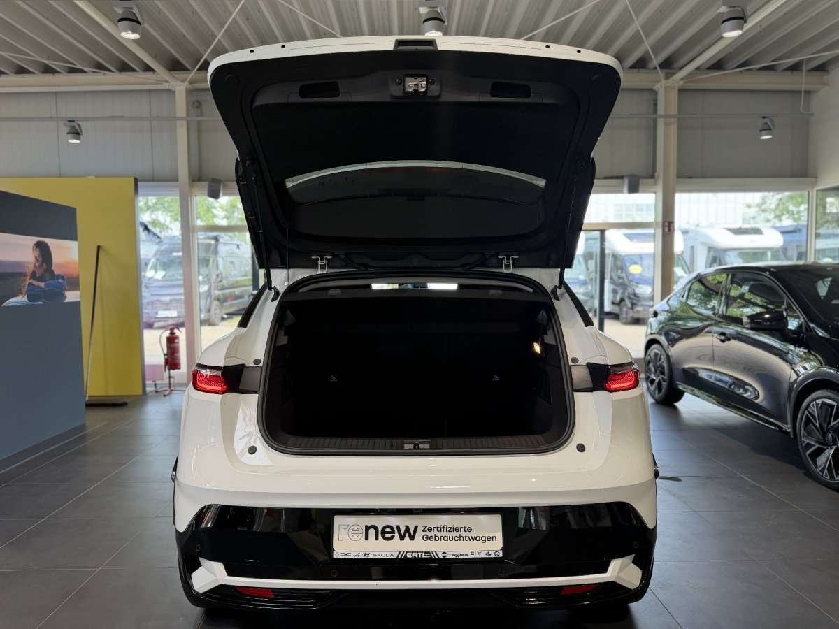 Fahrzeugbild eines Renault Megane E-TECH