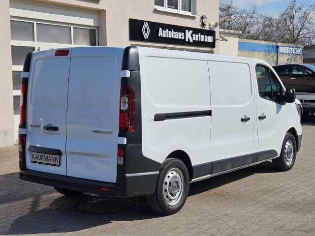 Fahrzeugbild eines Renault Trafic