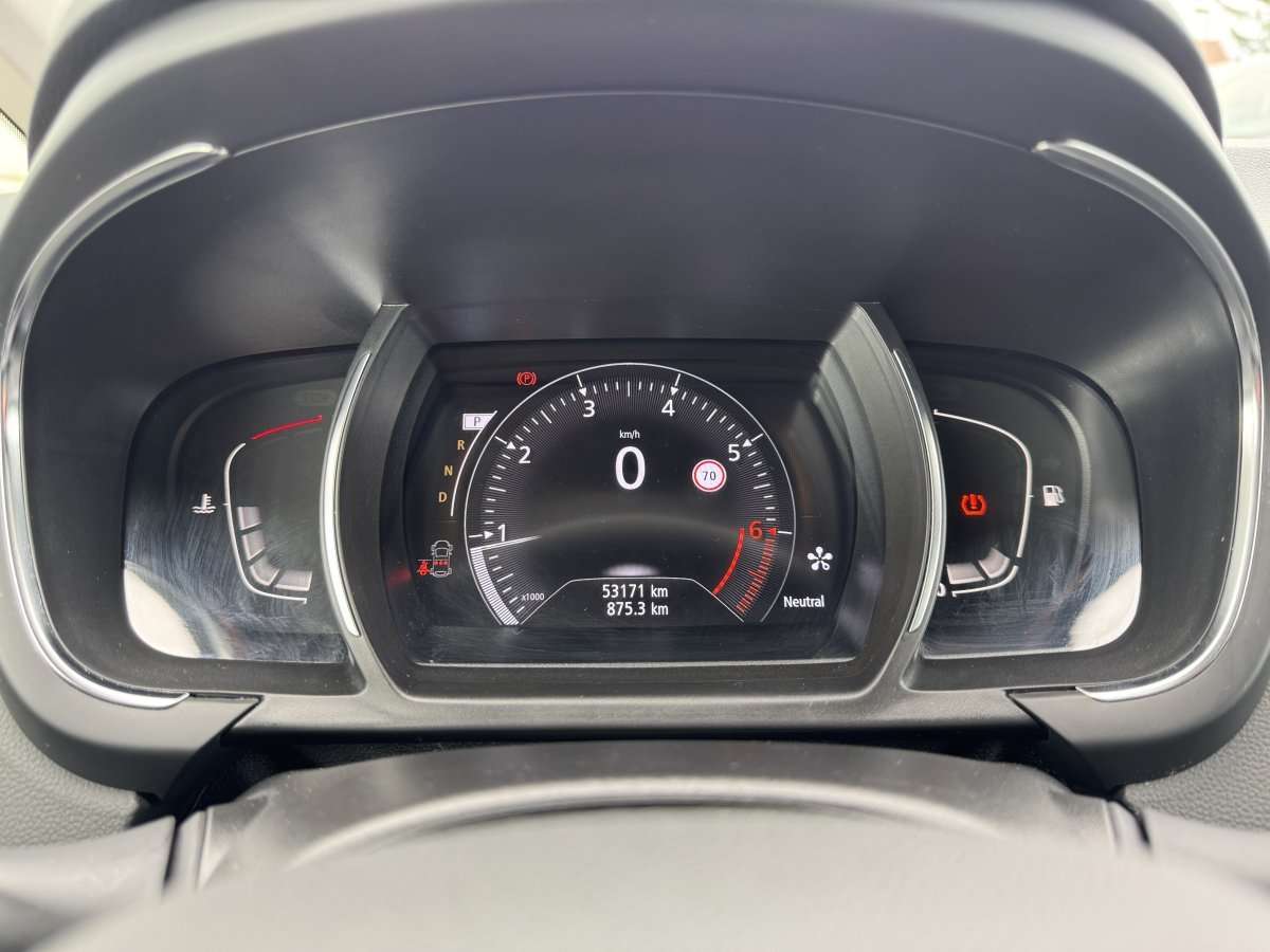 Fahrzeugbild eines Renault Grand Scénic