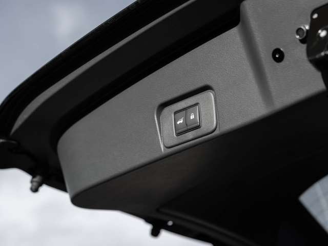 Fahrzeugbild eines Nissan X-TRAIL