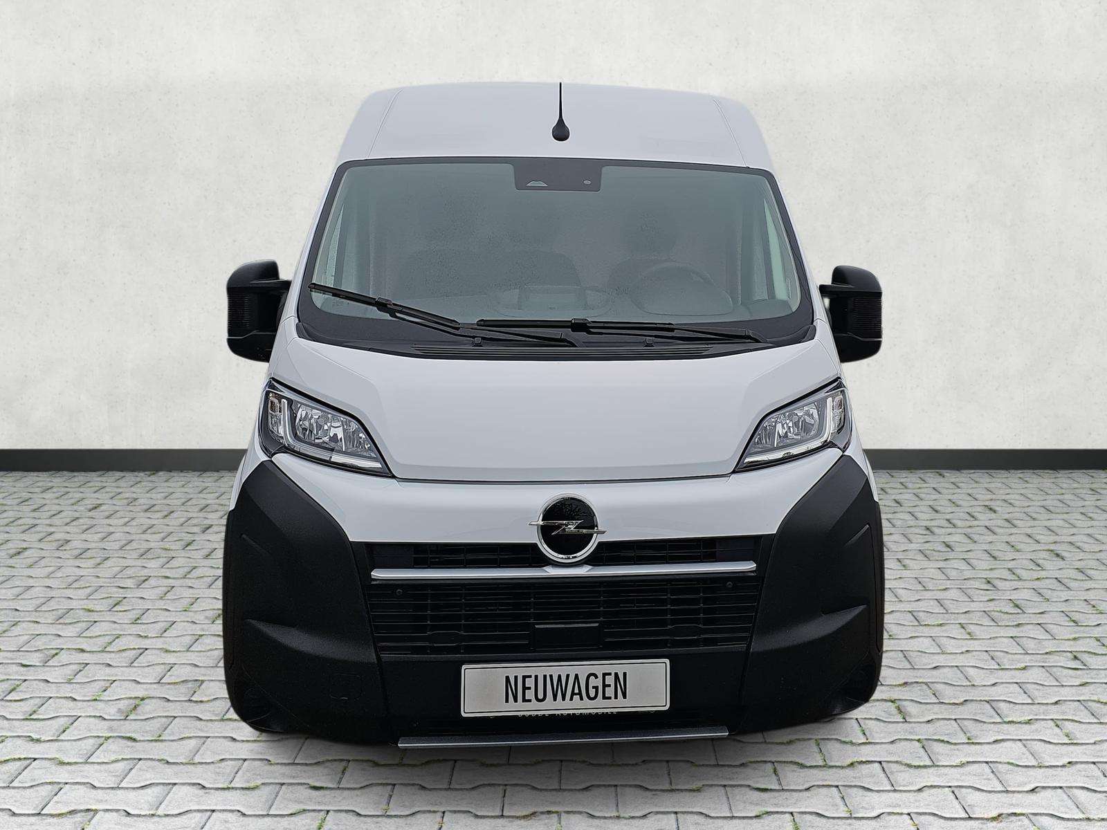 Fahrzeugbild eines Opel Movano