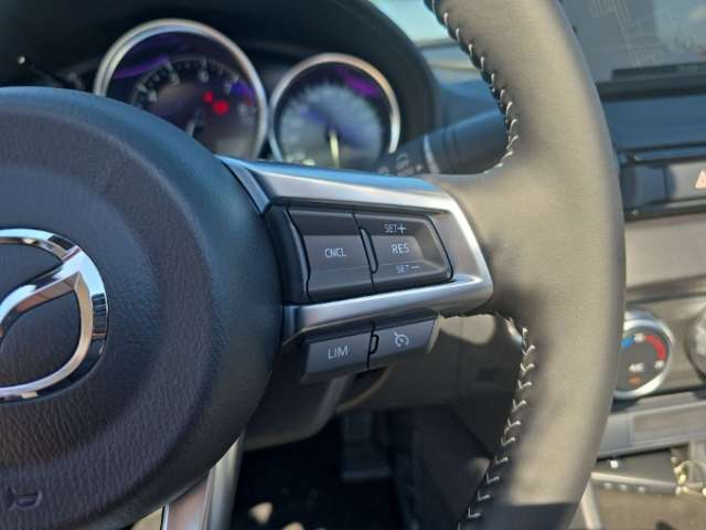 Fahrzeugbild eines Mazda MX-5