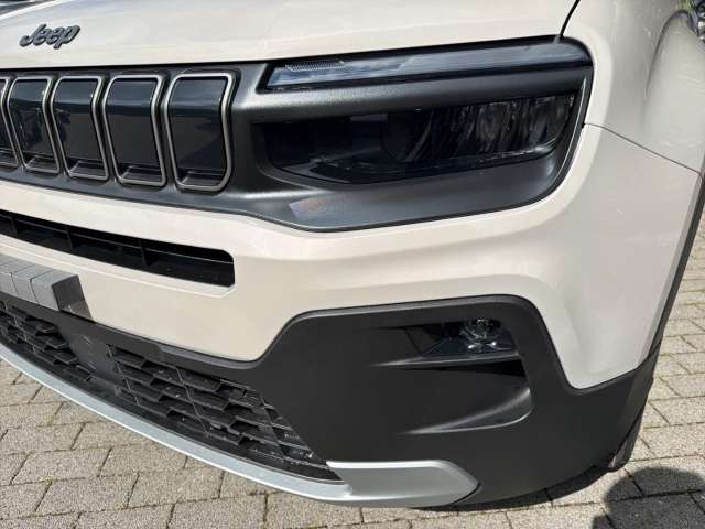 Fahrzeugbild eines Jeep Avenger