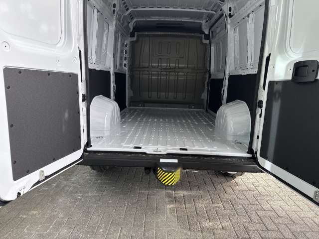 Fahrzeugbild eines Opel Movano