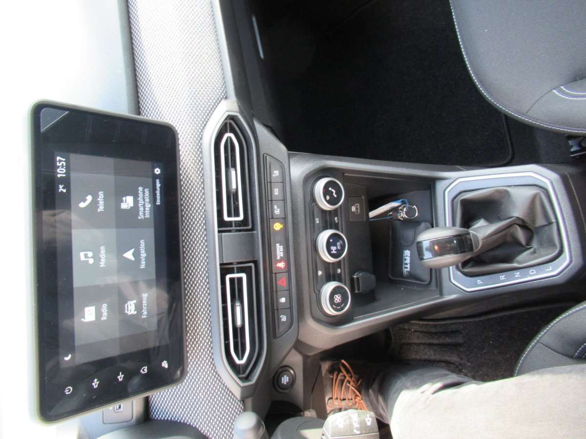 Fahrzeugbild eines Dacia Logan