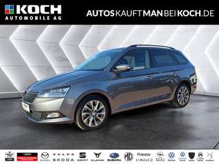 Schräge Frontansicht auf einen Skoda Fabia , freigestellt