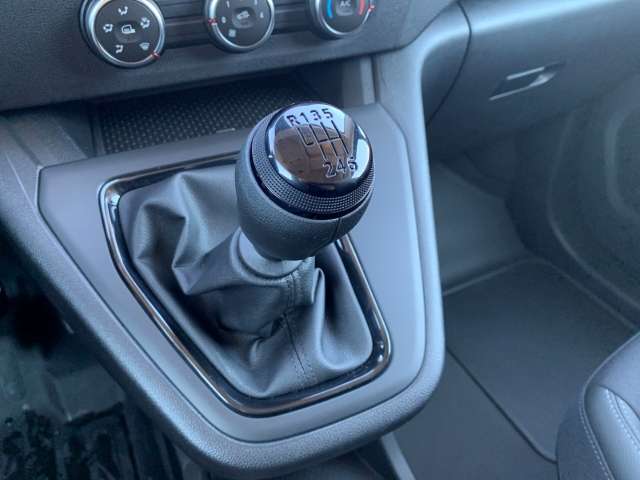 Fahrzeugbild eines Renault Kangoo