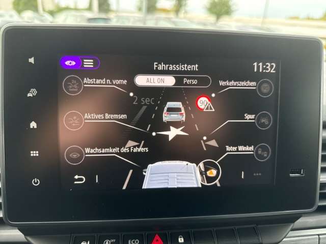 Fahrzeugbild eines Renault Trafic