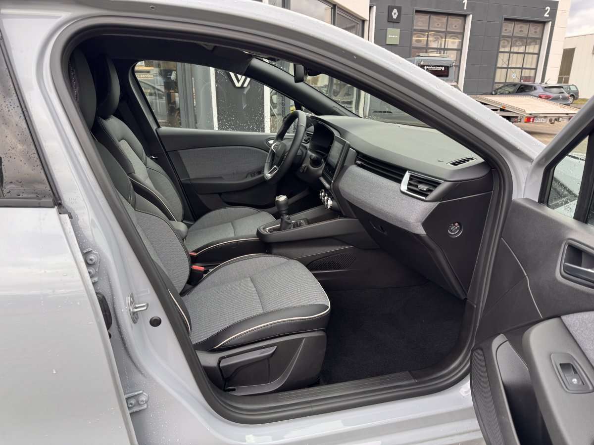 Fahrzeugbild eines Renault Clio