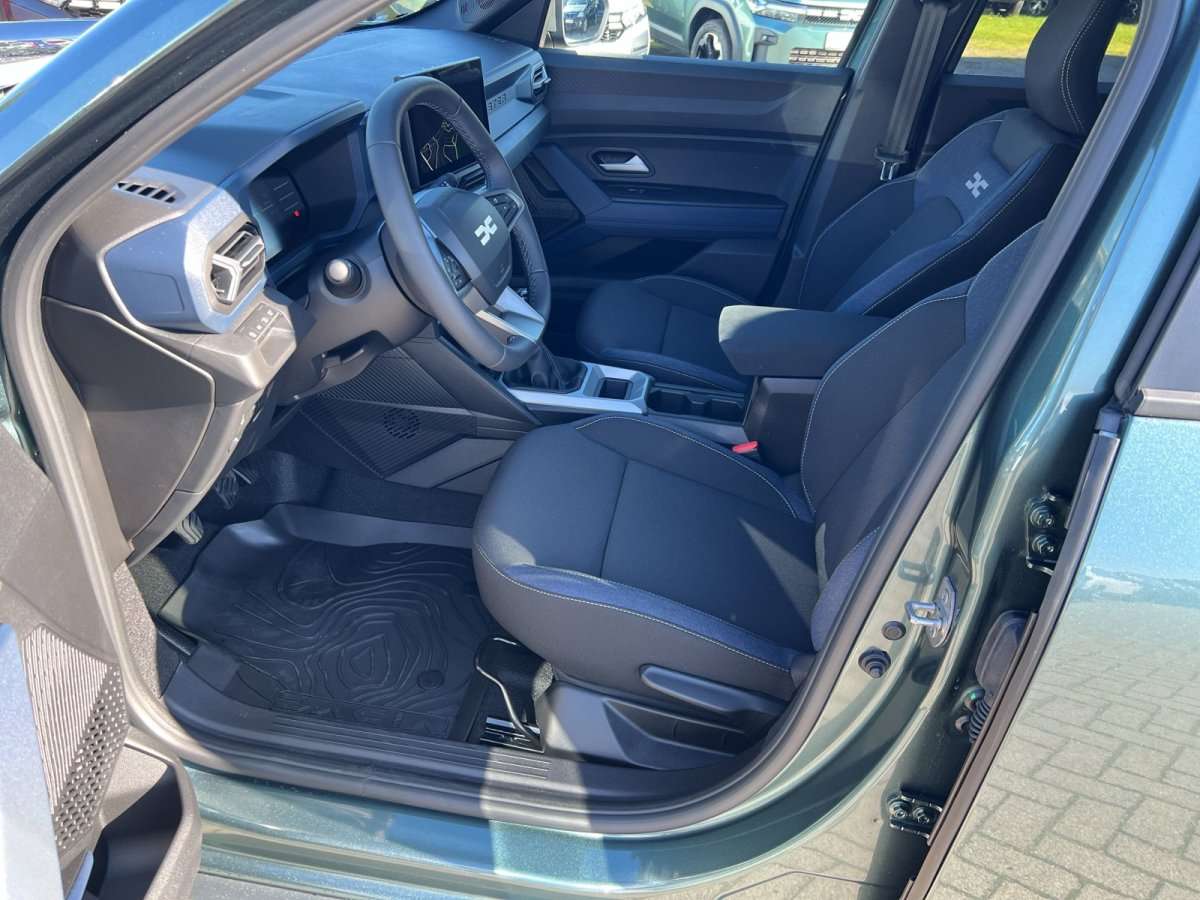 Fahrzeugbild eines Dacia Duster