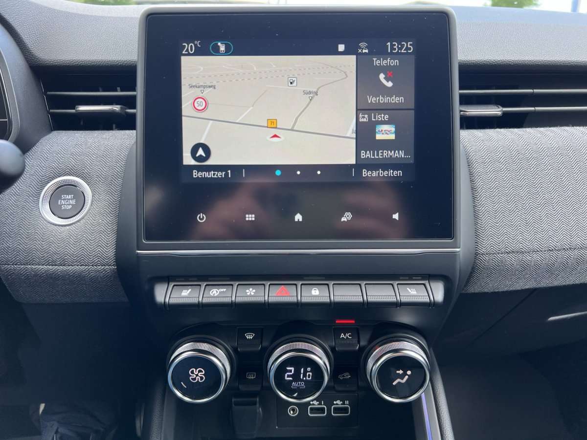 Fahrzeugbild eines Renault Clio
