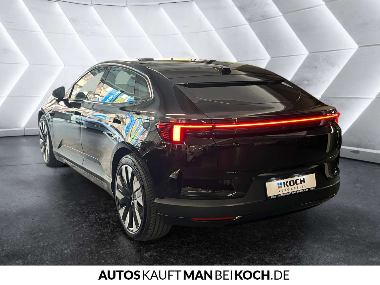 Fahrzeugbild eines Polestar 4