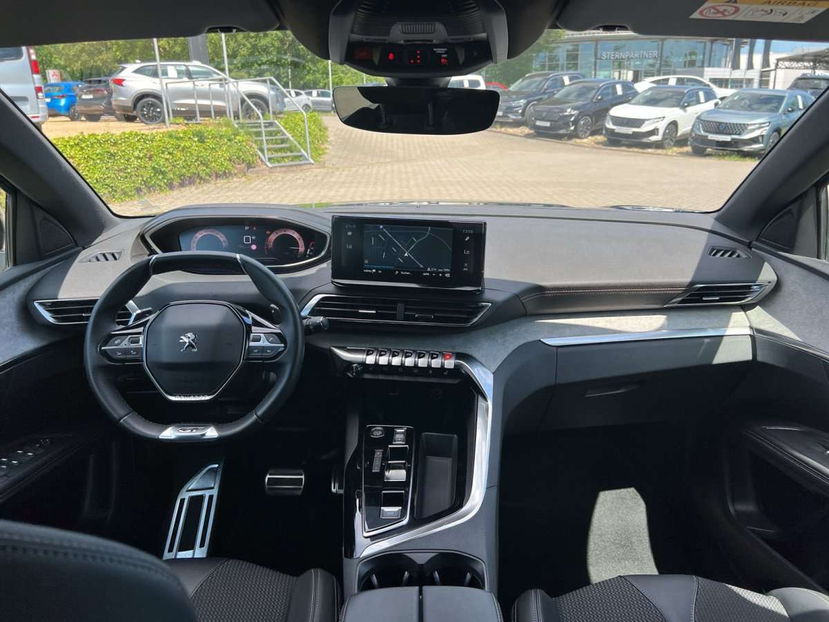 Fahrzeugbild eines Peugeot 3008