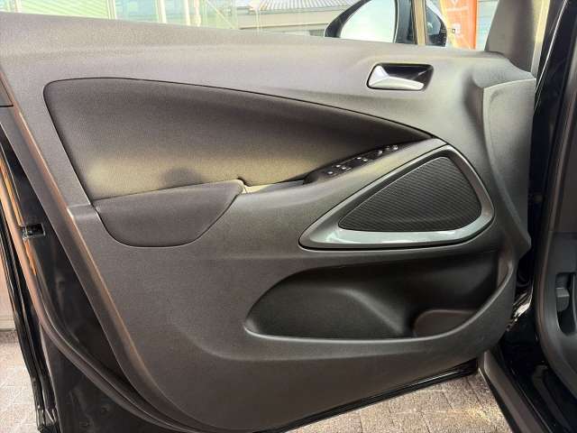 Fahrzeugbild eines Opel Crossland X