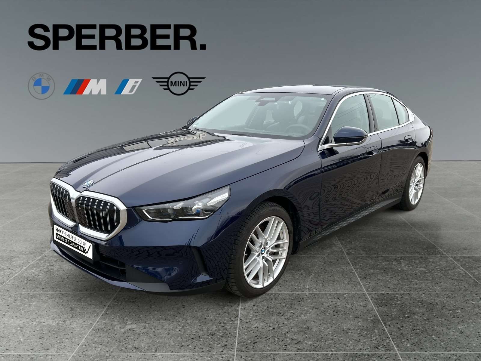 Fahrzeugbild eines BMW i5