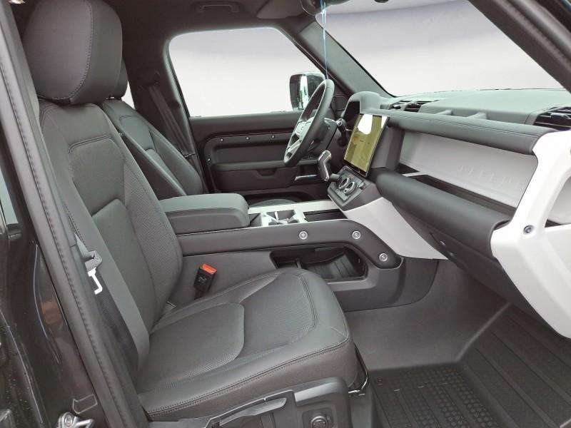 Fahrzeugbild eines Land Rover Defender