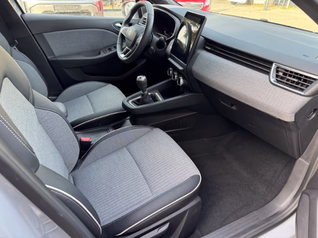 Fahrzeugbild eines Renault Clio