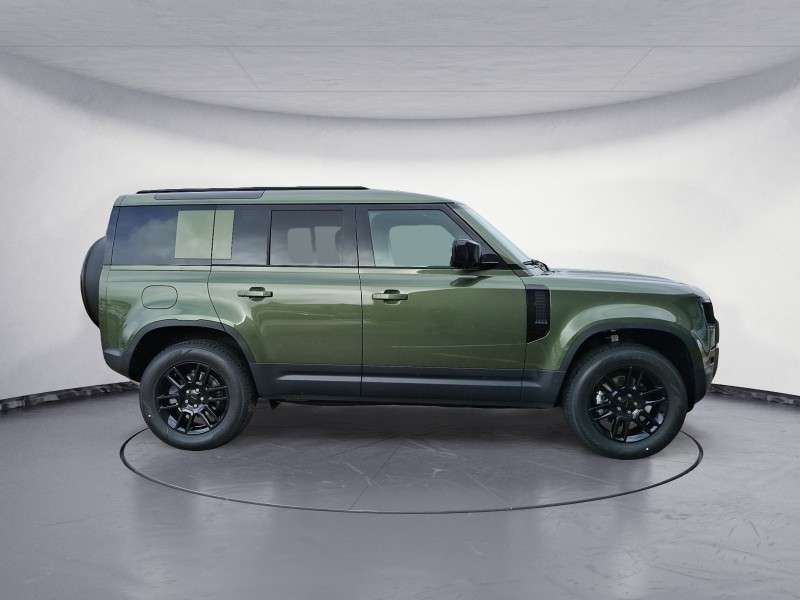 Fahrzeugbild eines Land Rover Defender