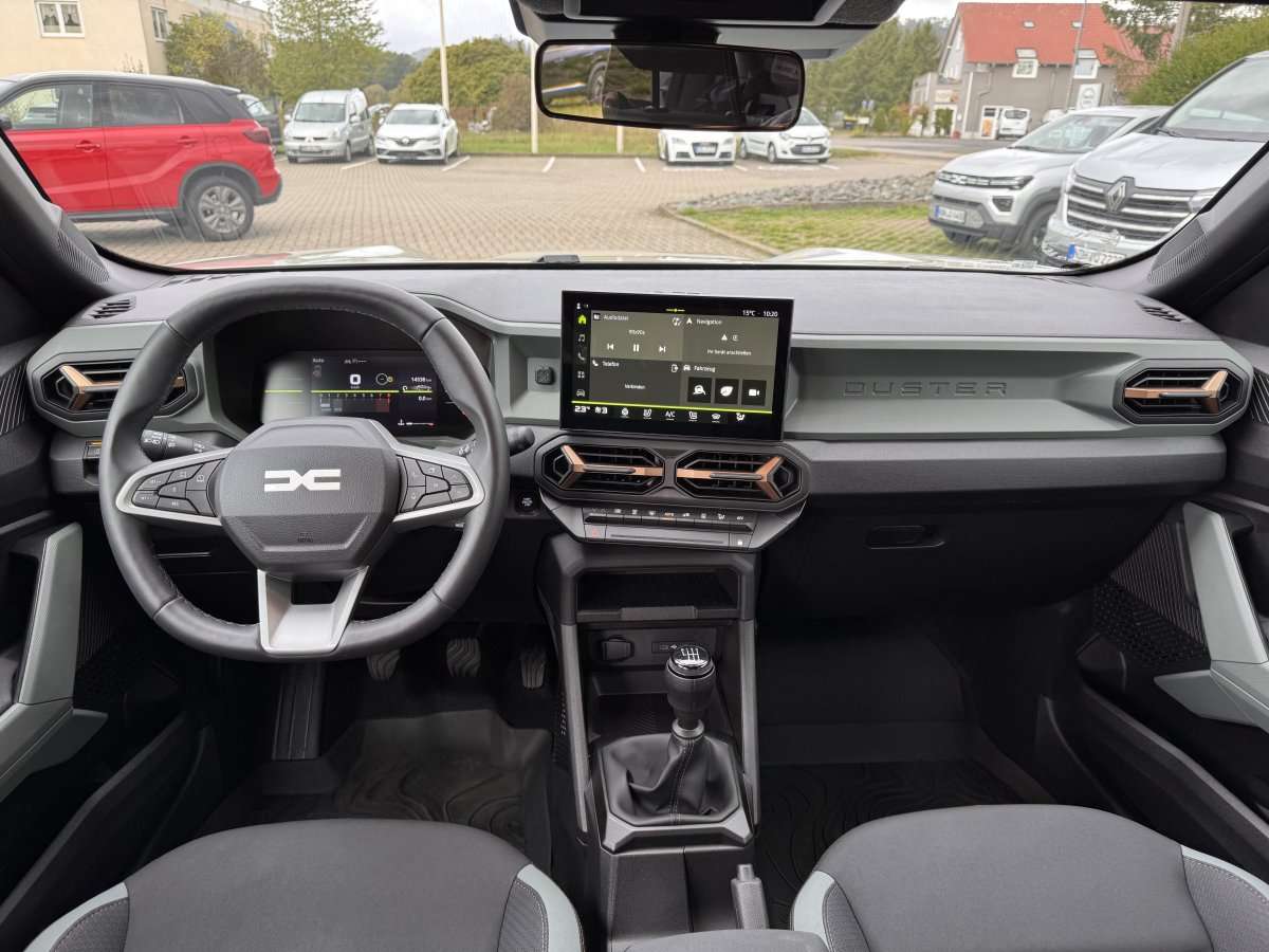 Fahrzeugbild eines Dacia Duster