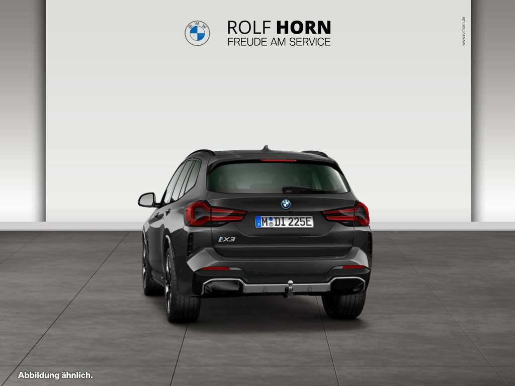 Fahrzeugbild eines BMW ix3