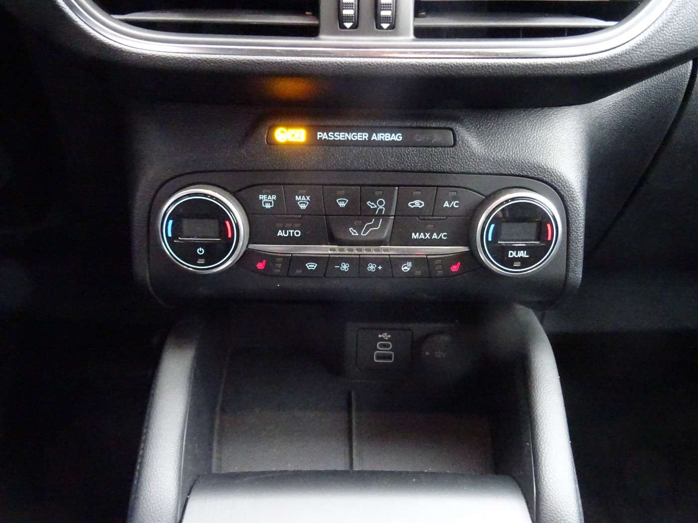 Fahrzeugbild eines Ford Kuga