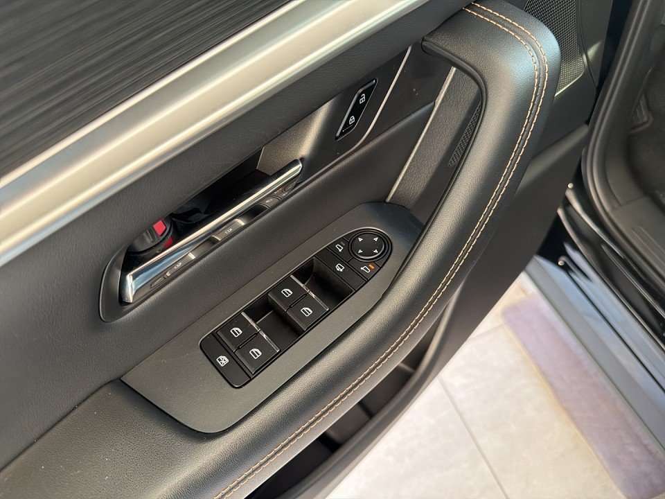 Fahrzeugbild eines Mazda CX-60