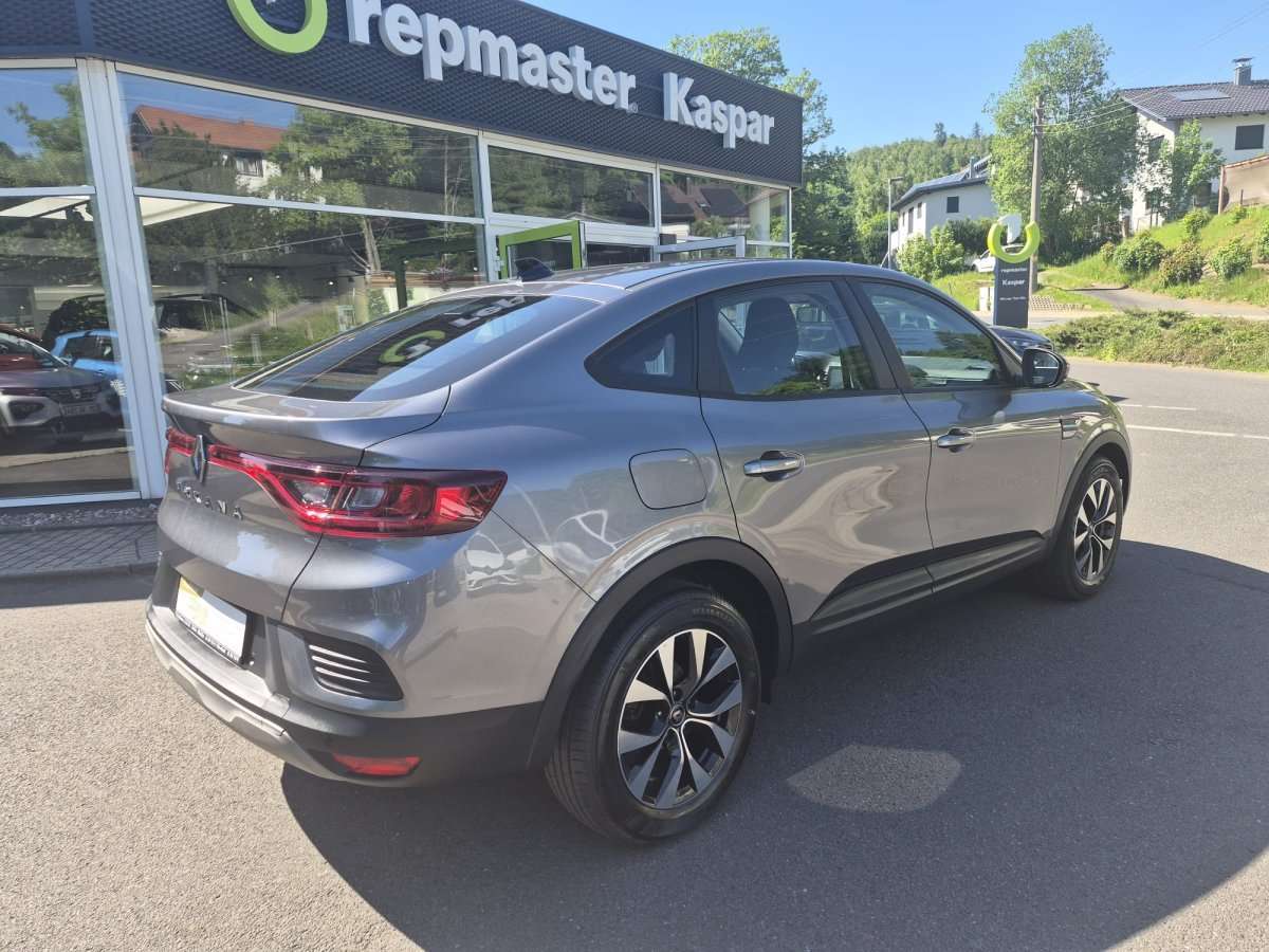 Fahrzeugbild eines Renault Arkana