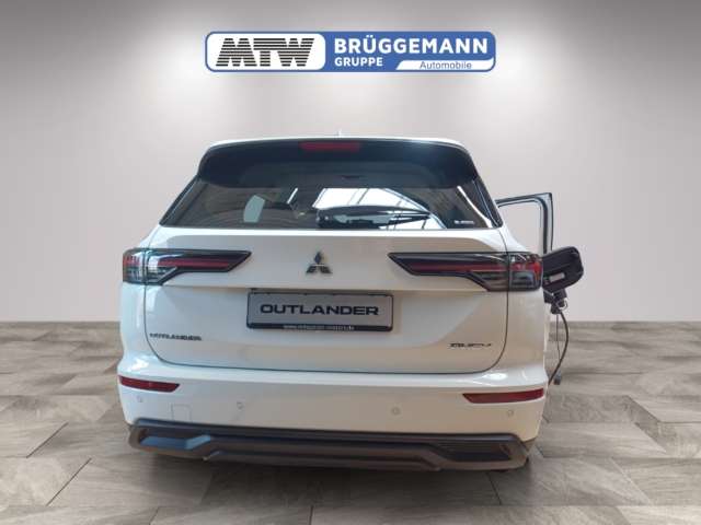 Fahrzeugbild eines Mitsubishi Outlander