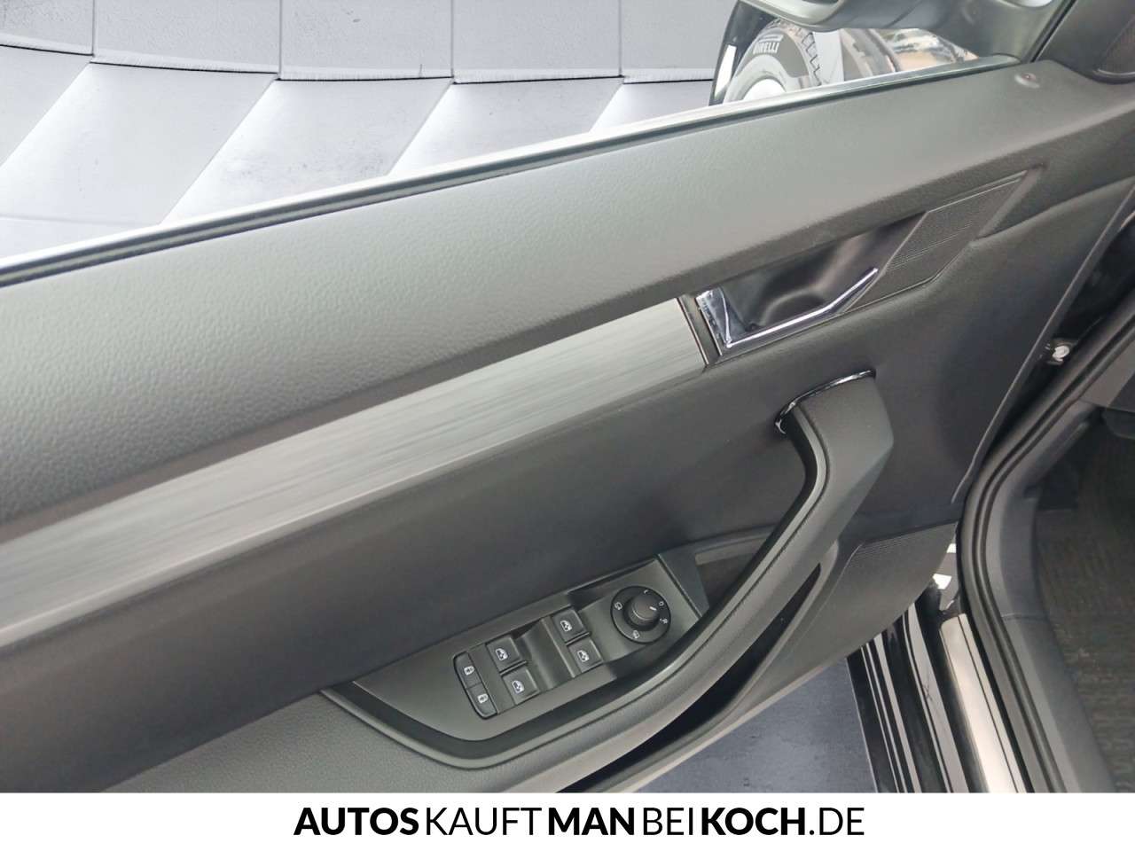 Fahrzeugbild eines Skoda Superb