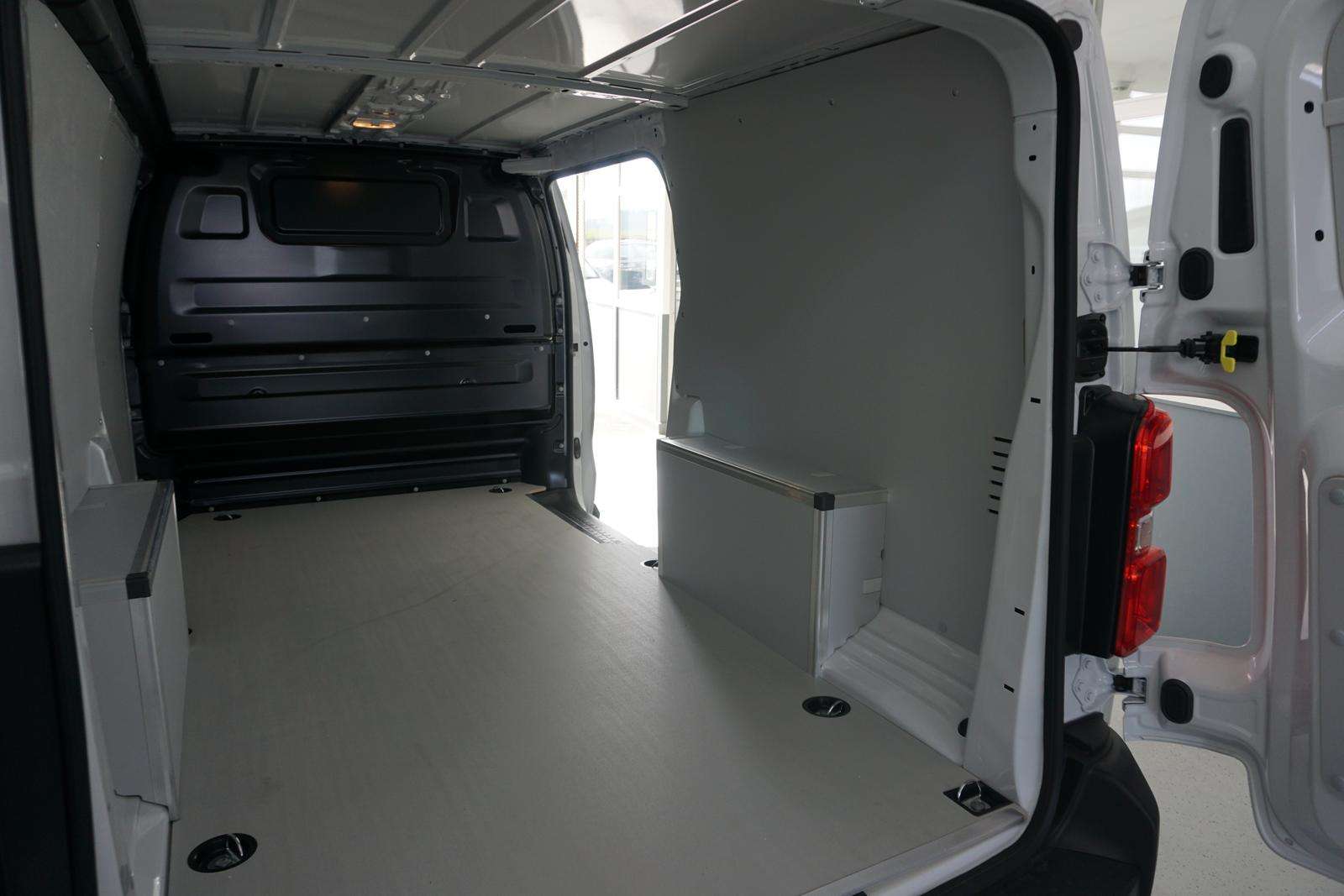Fahrzeugbild eines Opel Vivaro