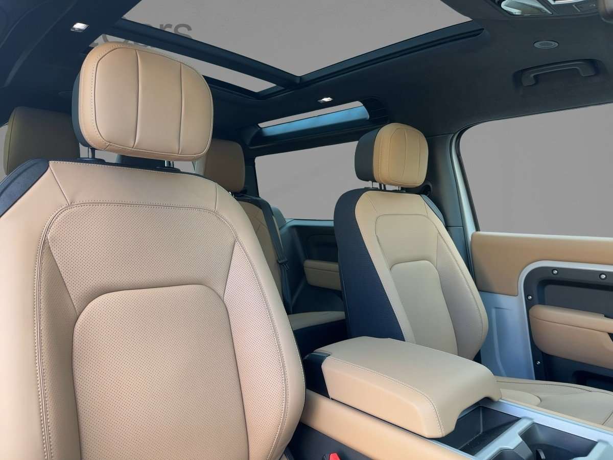 Fahrzeugbild eines Land Rover Defender
