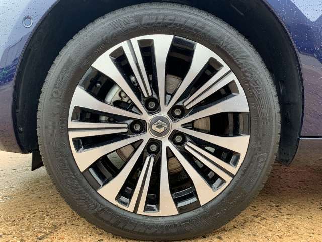 Fahrzeugbild eines Renault ZOE