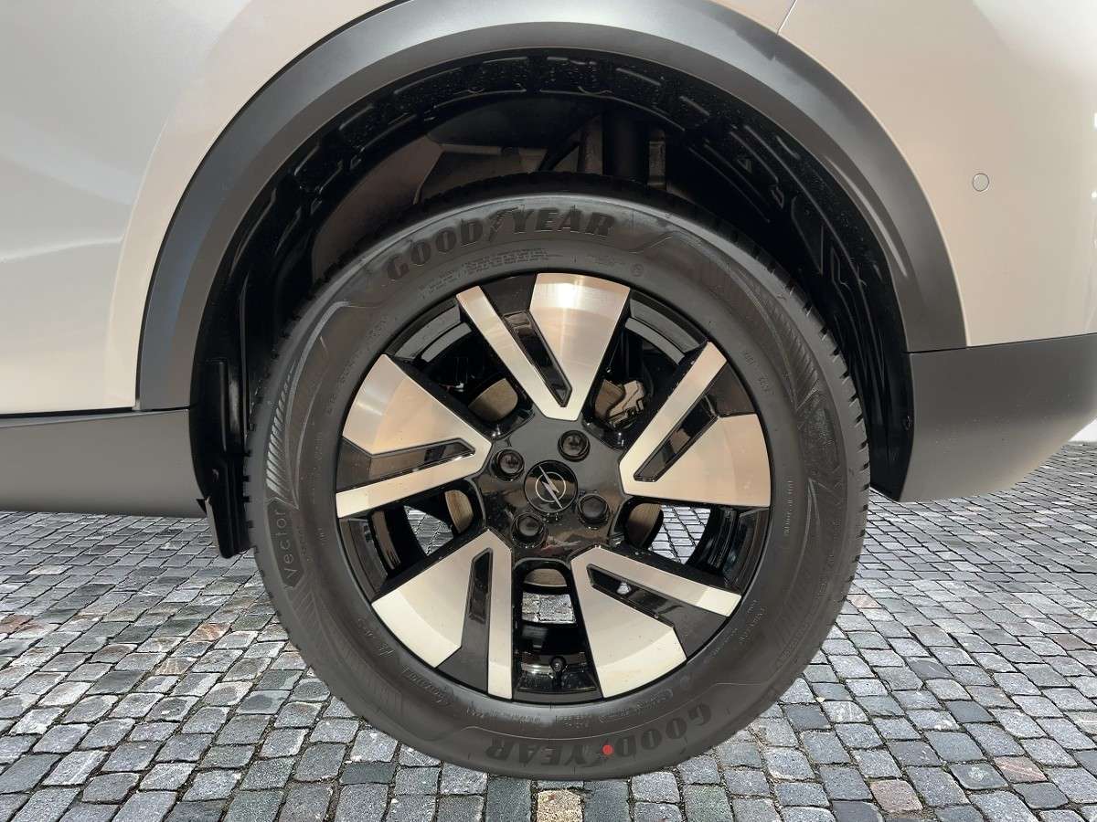 Fahrzeugbild eines Opel Frontera