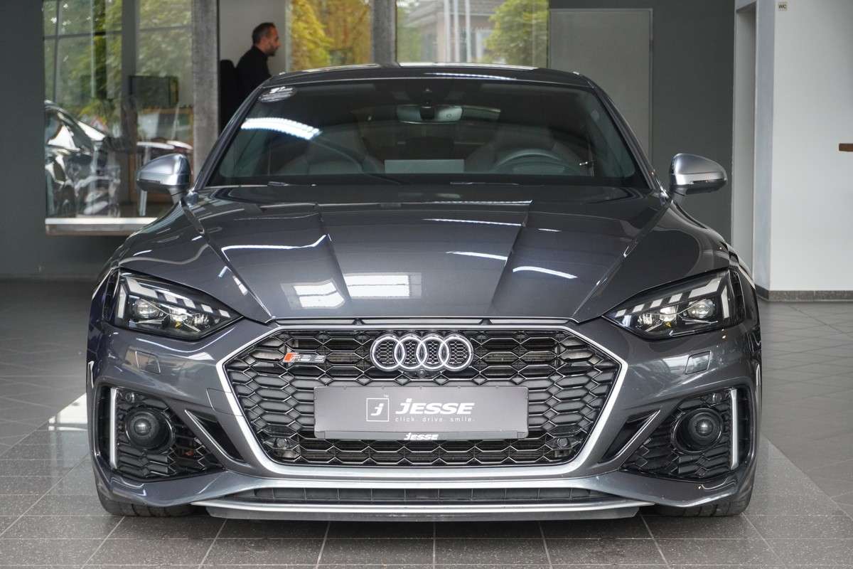 Fahrzeugbild eines Audi RS5