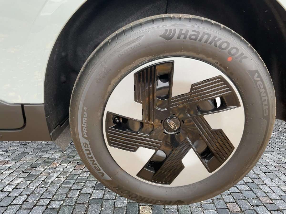 Fahrzeugbild eines Ford Transit Courier