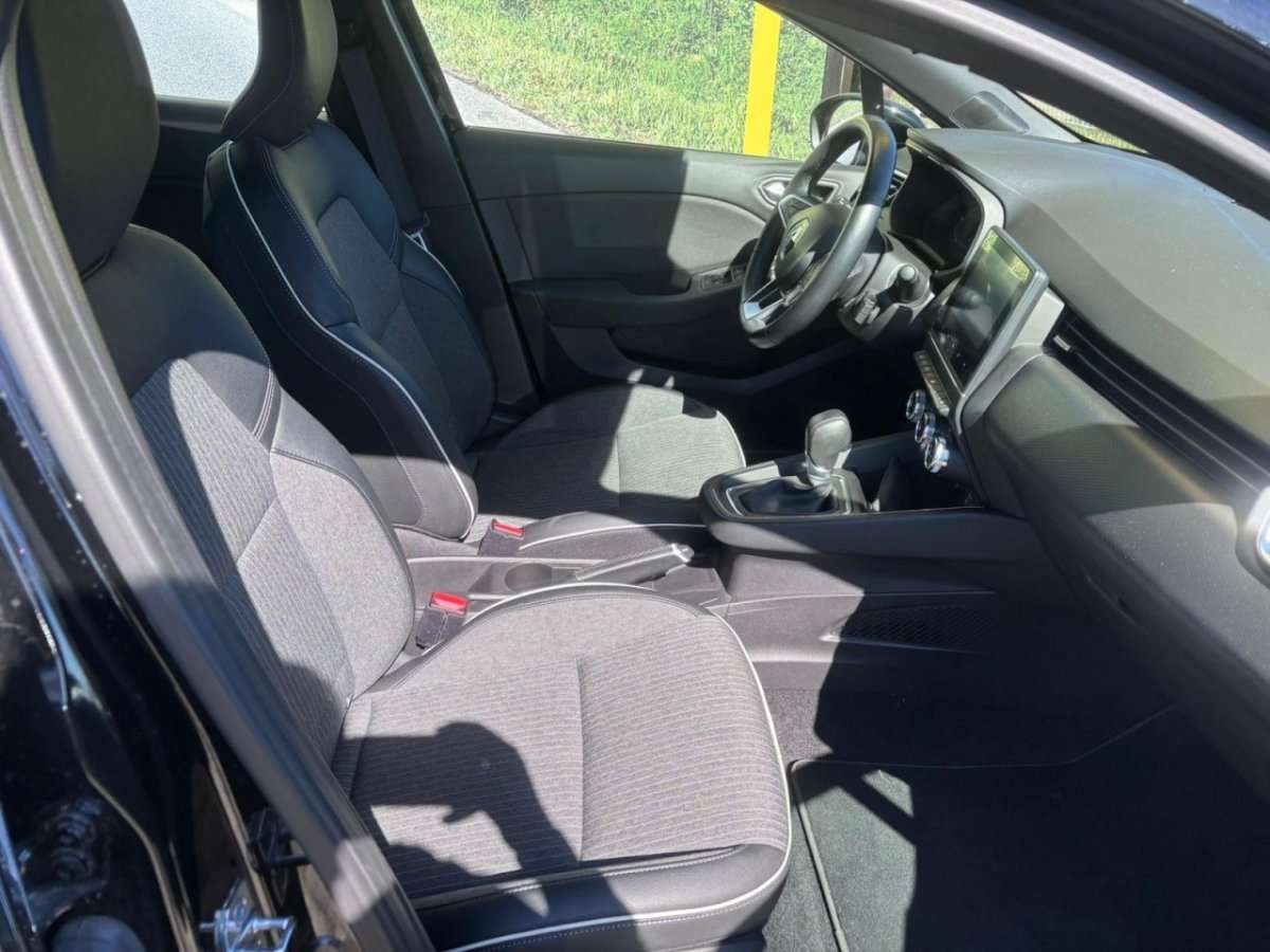 Fahrzeugbild eines Renault Clio