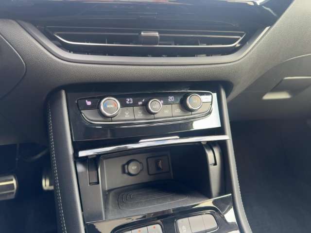 Fahrzeugbild eines Opel Grandland X